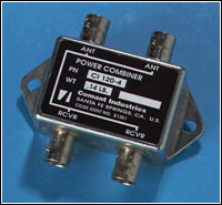 Two Input -- Dual Output VOR/GS Power Combiner